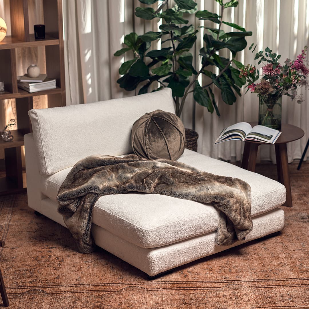 Mammuten Loveseat