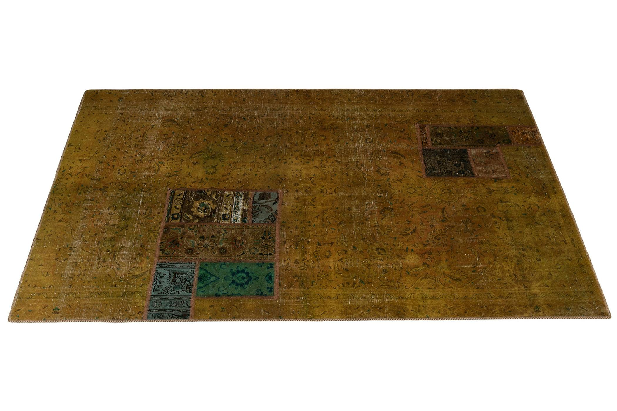 Persisk matta med handgjort mönster i mörka toner, 200x300cm. 